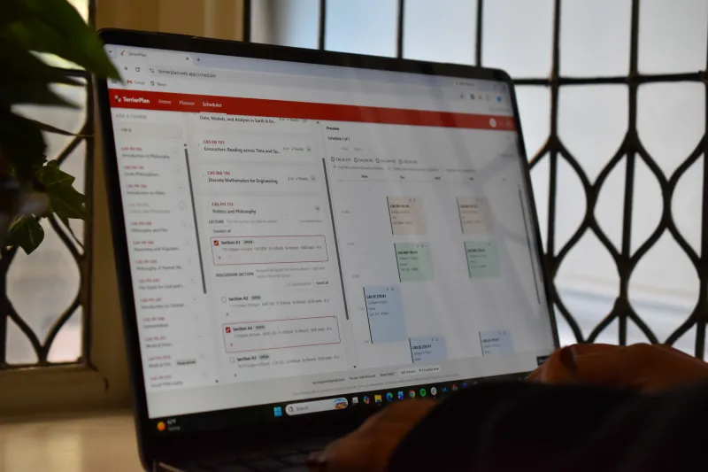 BU Reddit user claiming to be staff member develops unofficial schedule builder alternative