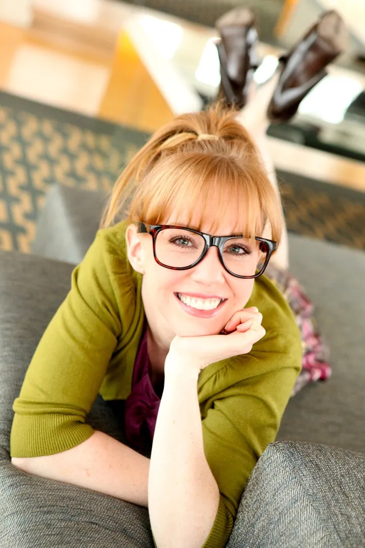 There's no place like home: Kelley Dorney '05 returns to Boston with the 'Wicked' national tour