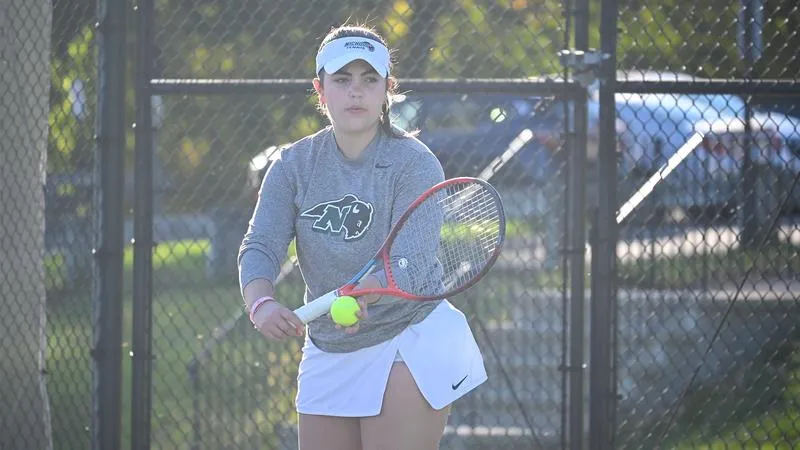 Women's Tennis Bested at Home by Endicott