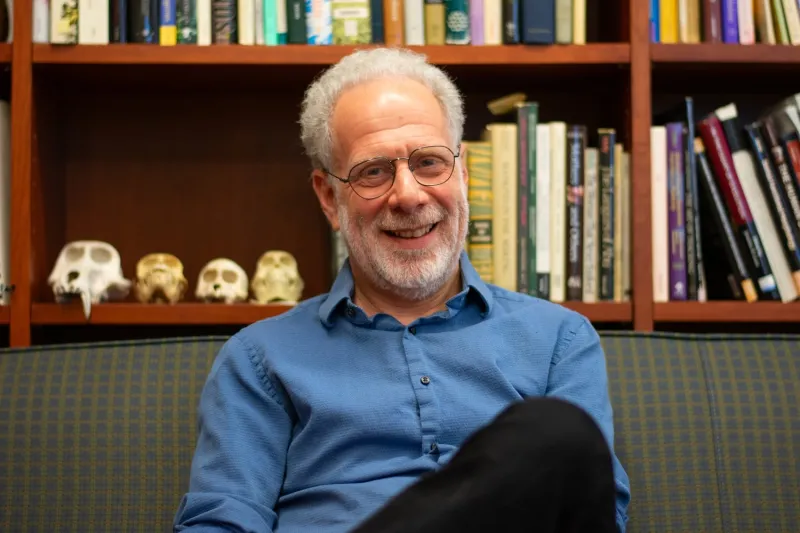 Daniel Lieberman Warns Against 'Hedgehog' Diets and Ultra-Processed Foods at Book Talk