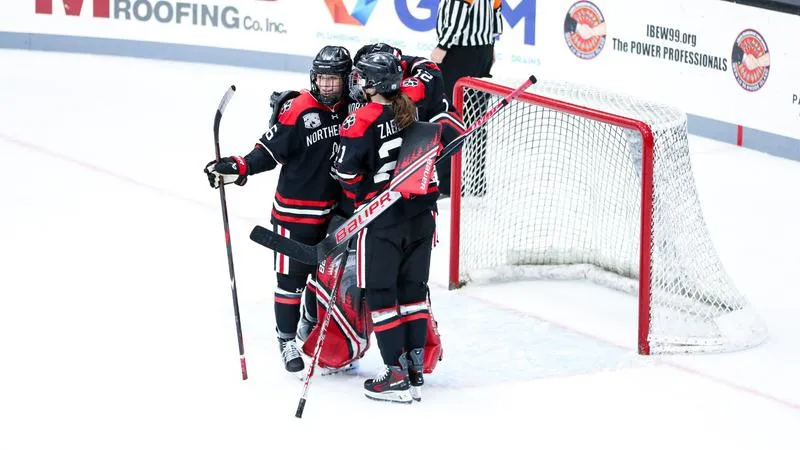 Zablocki's Shorthanded Goals Send No. 7/6 Huskies Past PC
