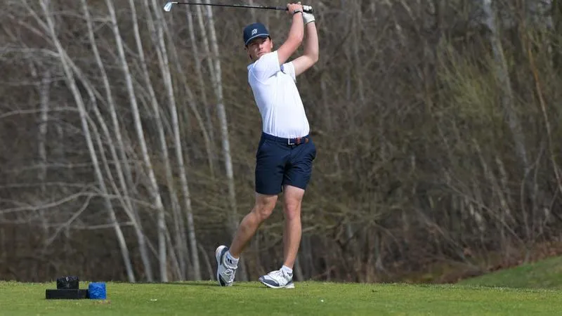 Men's Golf Team Earns Second-Place Finish At SHU Fall Classic