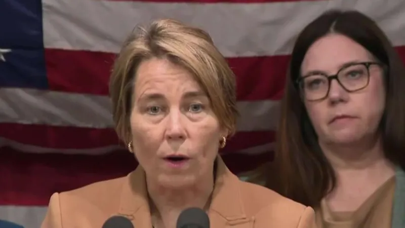 Healey demands utility companies speed up refunds to customers