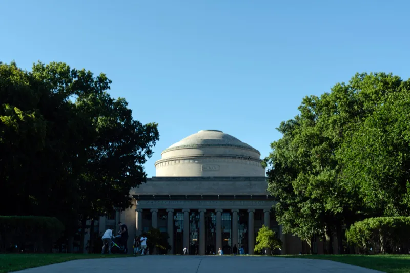 The controversial class that MIT is paying a professor not to teach