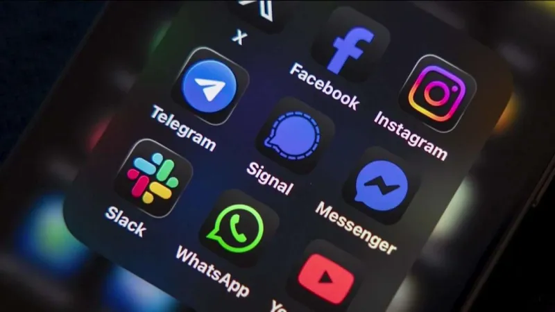 Boston Public Schools proposes 'bell-to-bell' ban of electronic devices for students