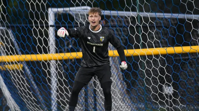 Men's Soccer Plays To Stalemate Against Iona