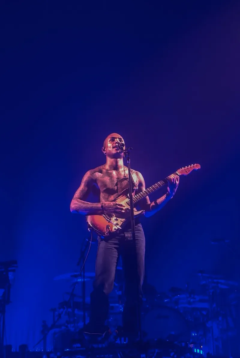 REVIEW: Steve Lacy lights up MGM Music Hall on "Oh yeah?" tour