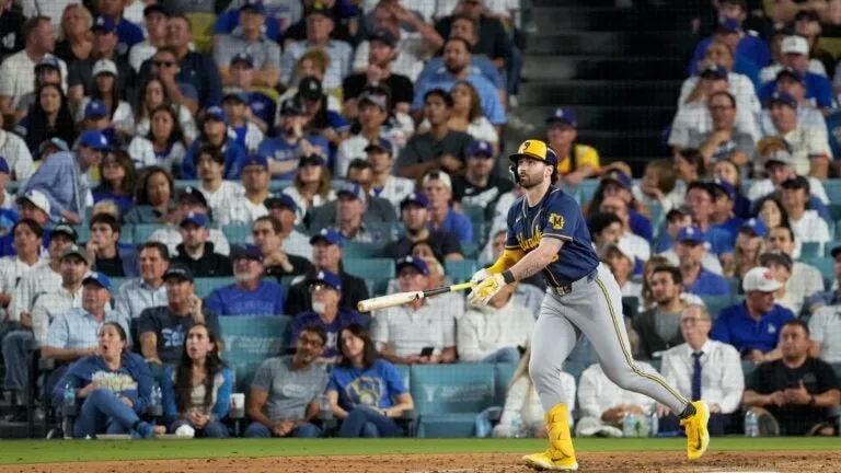 Brewers sweep the Dodgers in the NLCS to reach the World Series for the first time since 1982