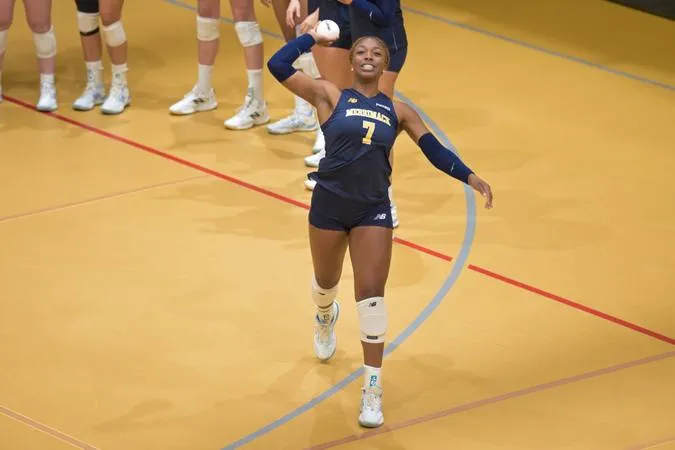 Afolalu Sets Season High In Loss To Niagara