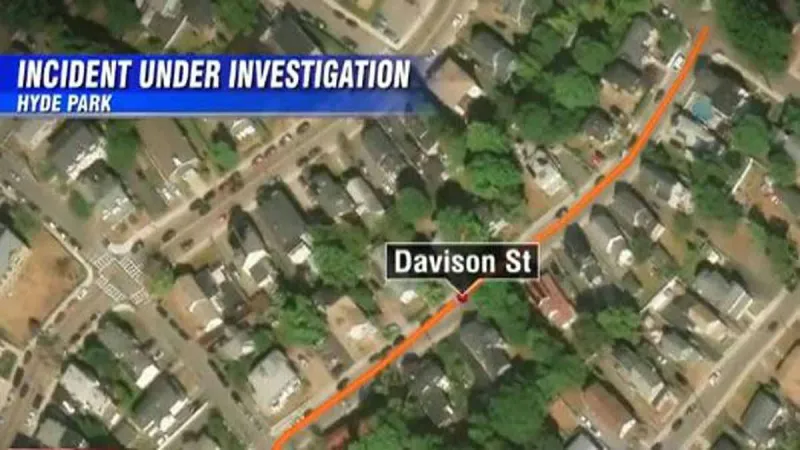 2 people hospitalized after incident in Hyde Park