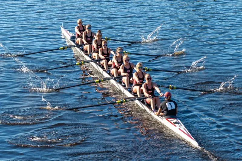 Harvard-Radcliffe Lightweights Defend V8+ Title at The 61st Head of the Charles Regatta