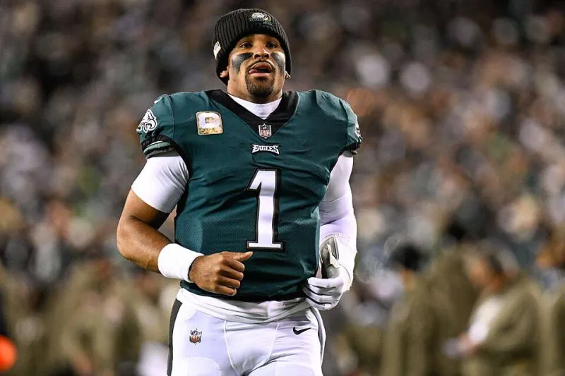 Eagles are not being punished for handling of Jalen Hurts' blood clots, AP source says