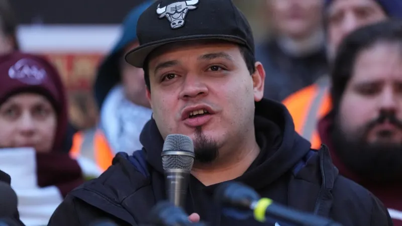 Judge dismisses human smuggling charges against Kilmar Abrego Garcia