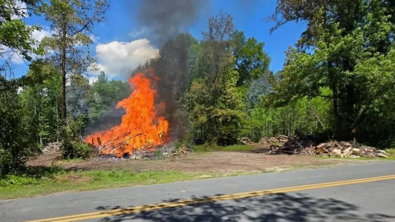Brush fire spreads to vacant Wicomico County home, causing $25K in damage