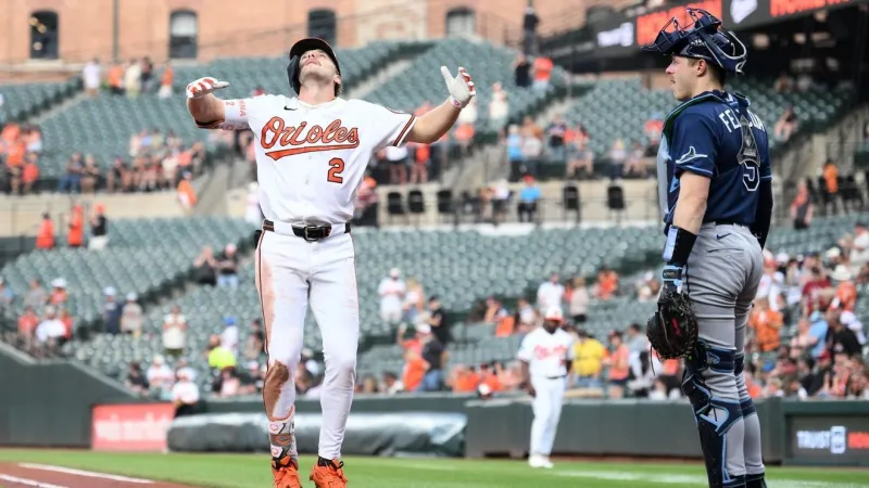 Alexander homers and drives in 6 runs, Henderson has 2 HRs in Orioles' 11-2 win over Rays