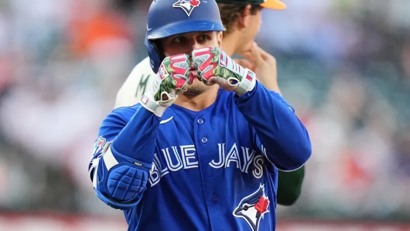 Blue Jays erase a 5-run deficit in 2 innings, beat the Orioles 6-5