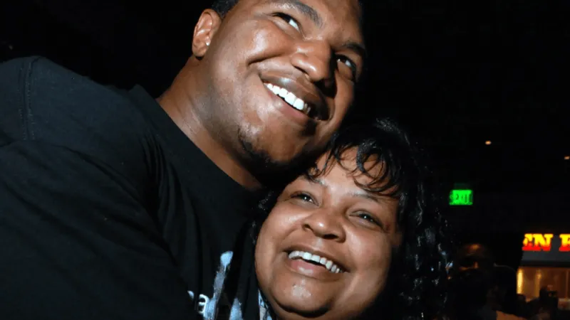 SUN: Mother of Ravens' Calais Campbell killed; brother charged