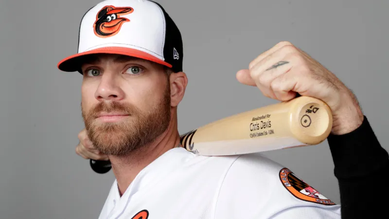 Chris Davis cashes out on 'Bobby Bonilla Day'