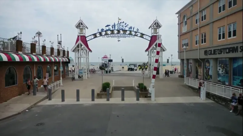 SUN: Ocean City residents raise alarm over late-night 'pop-up mobs'