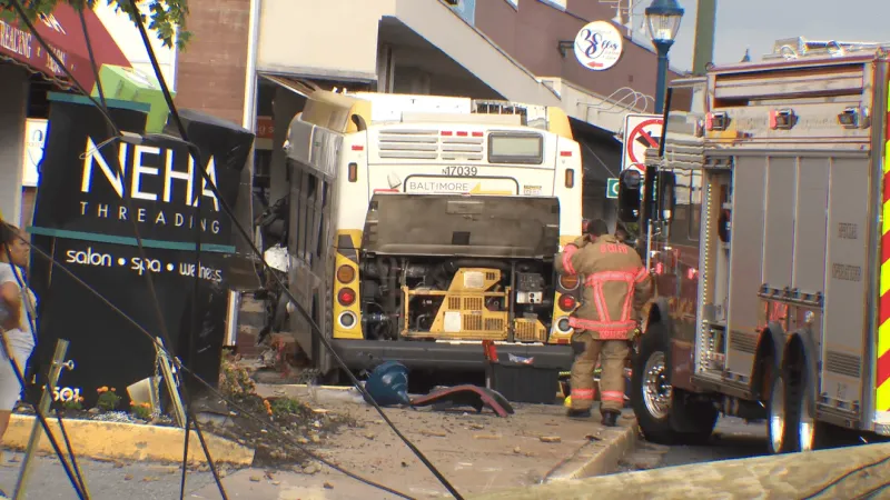 36 people injured after MTA bus crashes into FedEx Office building