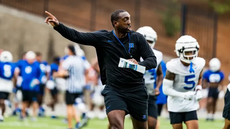 SUN | 'Man, he's such a Raven': New OLB coach Harland Bower fits team's culture