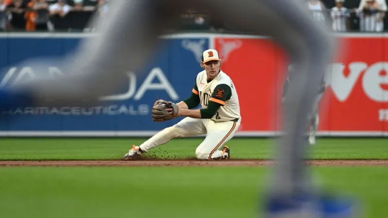Samuel Basallo's 8th-inning homer lifts the Orioles to a 5-3 win over the Royals