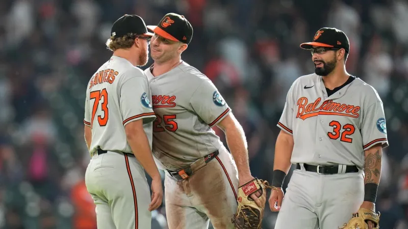 Orioles outlast Astros 4-2 in 11 innings for 6th consecutive victory