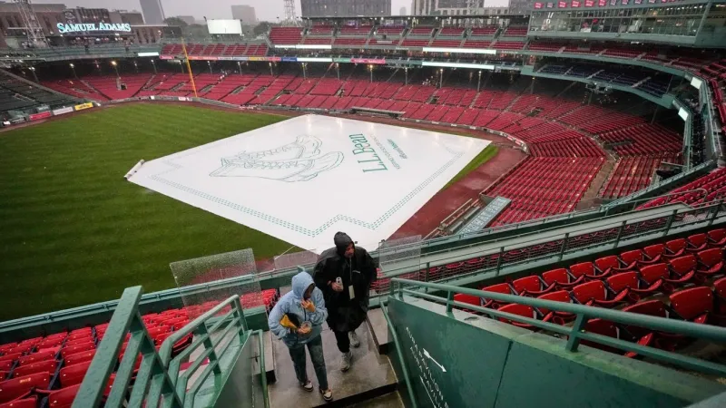 Orioles-Red Sox rained out, delaying Boston's pursuit of record-tying 15-game win streak