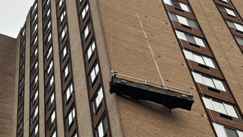 Two workers escape unsecured scaffolding on 9th floor of Gaithersburg building