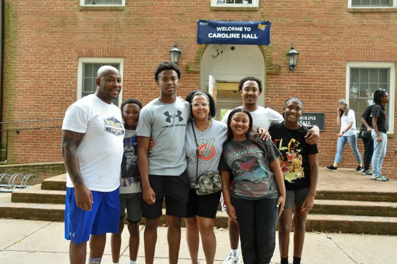 Support to HU Students Facing Enrollment Disruption