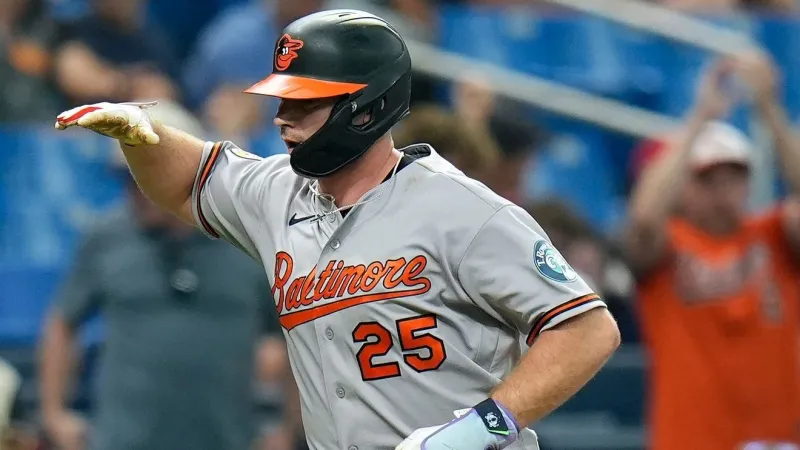 Jonny DeLuca's 2-run single completes Rays' rally for 7-6 win over Orioles to avoid sweep