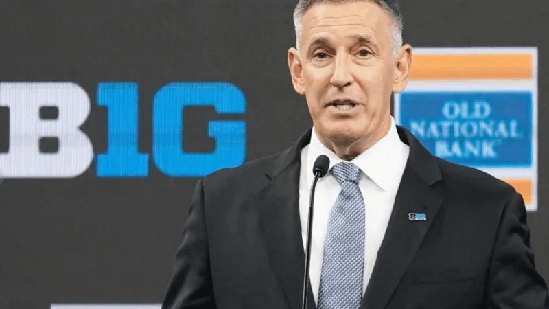 Big Ten bars football players with pro contracts from returning to play