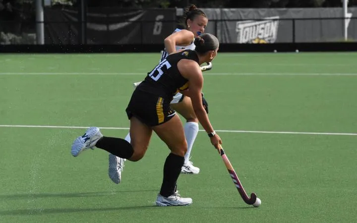 Field Hockey Ends Opening Weekend With Loss to Davidson