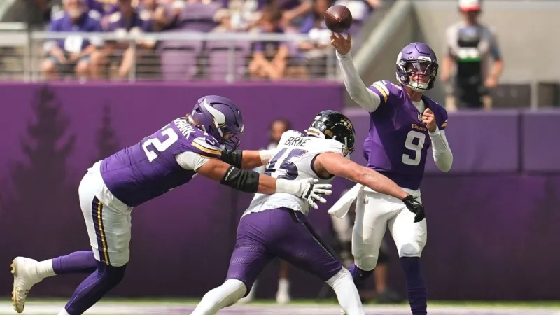 SUN: Ravens undrafted free agent OLB Ethan Burke makes 53-man roster