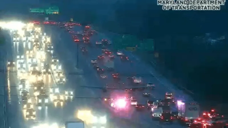 Crash on I-695 outer loop near Security Boulevard closes lane, shoulder in Baltimore Count