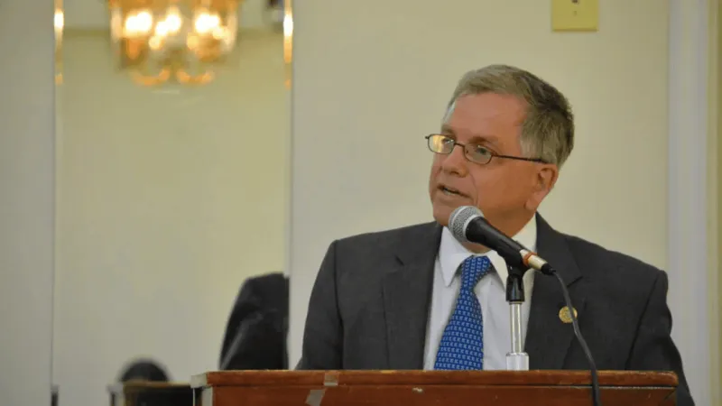 SUN: 90% of Maryland hotels flout state law on human trafficking training