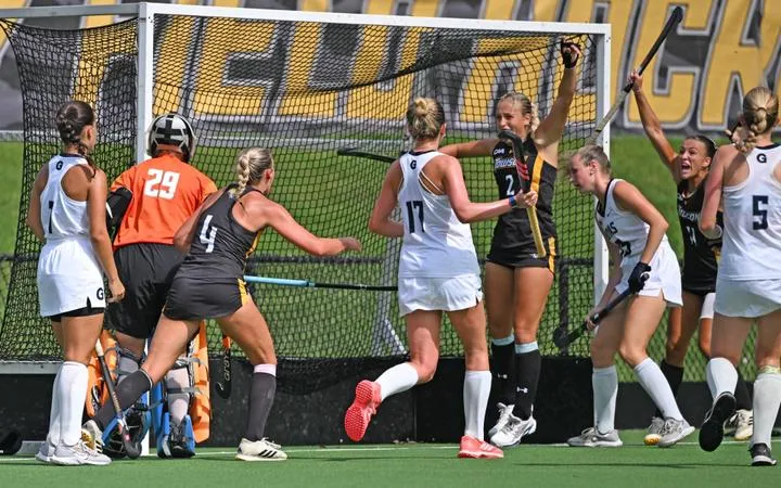 Field Hockey Earns a Comeback Win over Georgetown