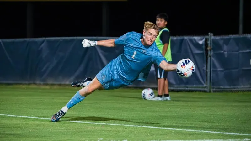 Men's Soccer Controls Play in Scoreless Draw with Temple