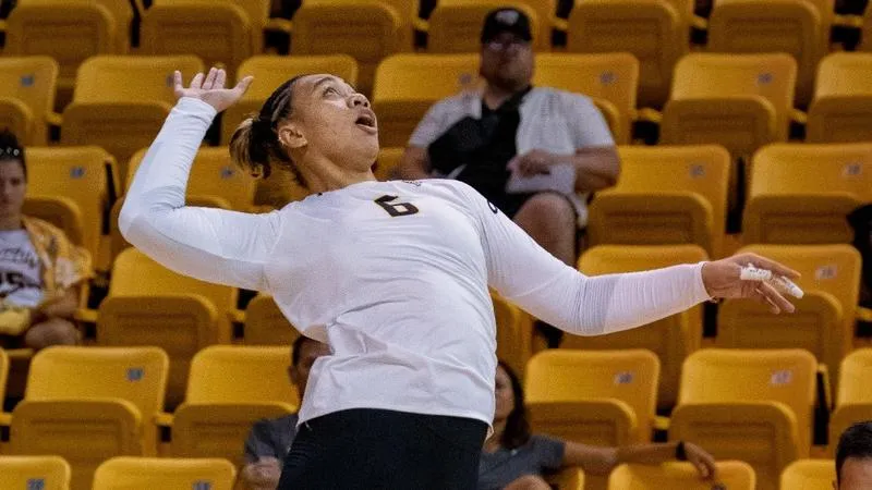 Towson Volleyball Sweeps Saint Peter's for Home Opener Victory