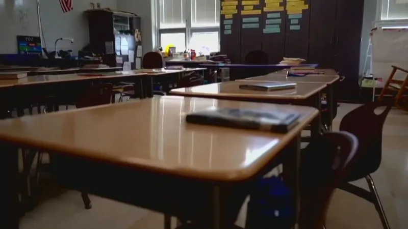 SUN | 'Cannot fit another desk': Several Severna Park schools face crowded classrooms