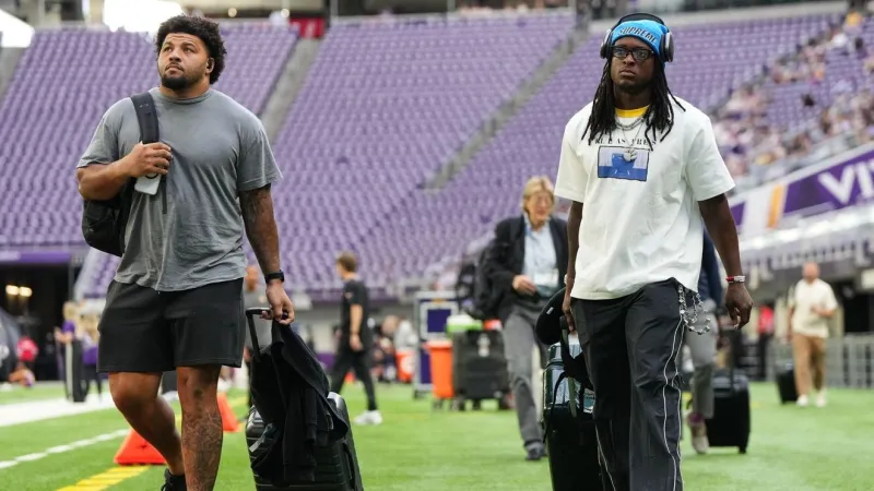 Ravens select Gwyn as their starting center for Week 1 at Indianapolis