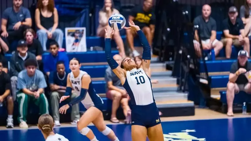 Volleyball Travels to Norfolk for Monarch Invite