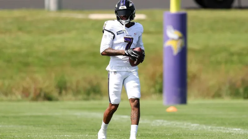 WATCH: Ravens WR Rashod Bateman addresses June arrest in locker room