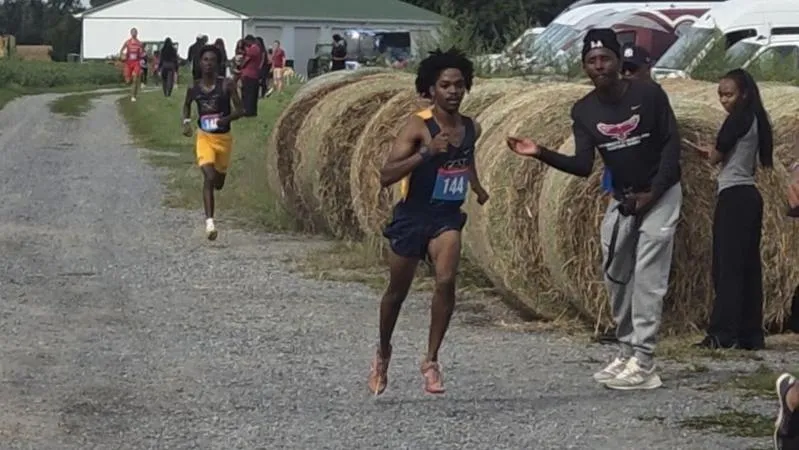 Men's Cross Country Records Runner-Up Finish at Delaware State Sting Invite