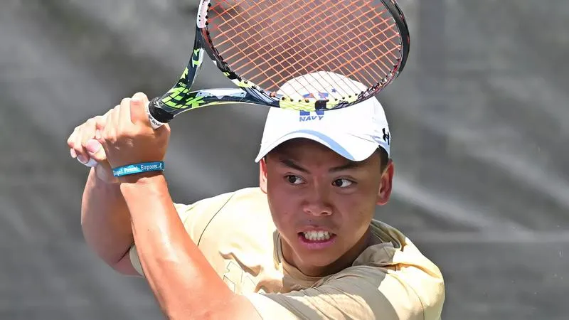 Men's Tennis Finishes Opening Weekend
