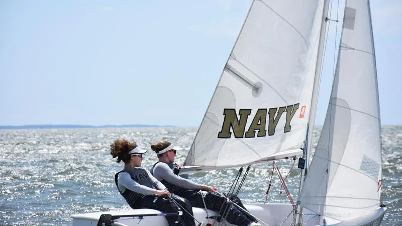 Intercollegiate Sailing Scores a Pair of Second-Place Finishes on Opening Weekend