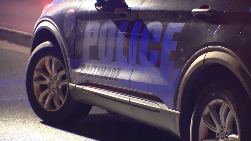 Baltimore Police investigate Hollins Market shooting that injured a man