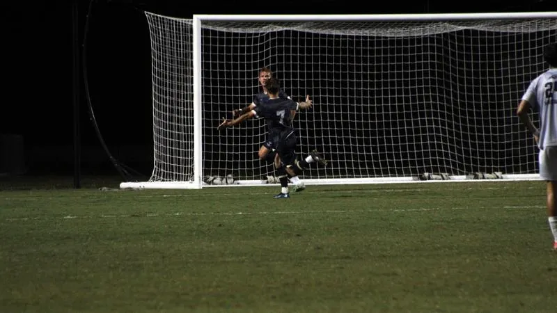 Men's Soccer Posts Gritty Win at Longwood
