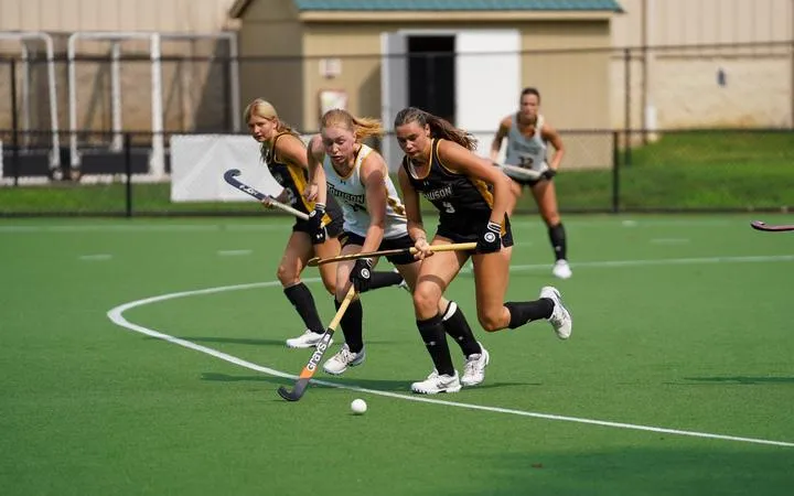 Field Hockey Begins CAA Play at #19 Monmouth, Hosts Penn