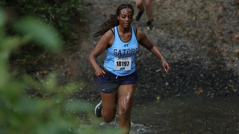 Cross Country Finishes Sixth at Abington Invitational